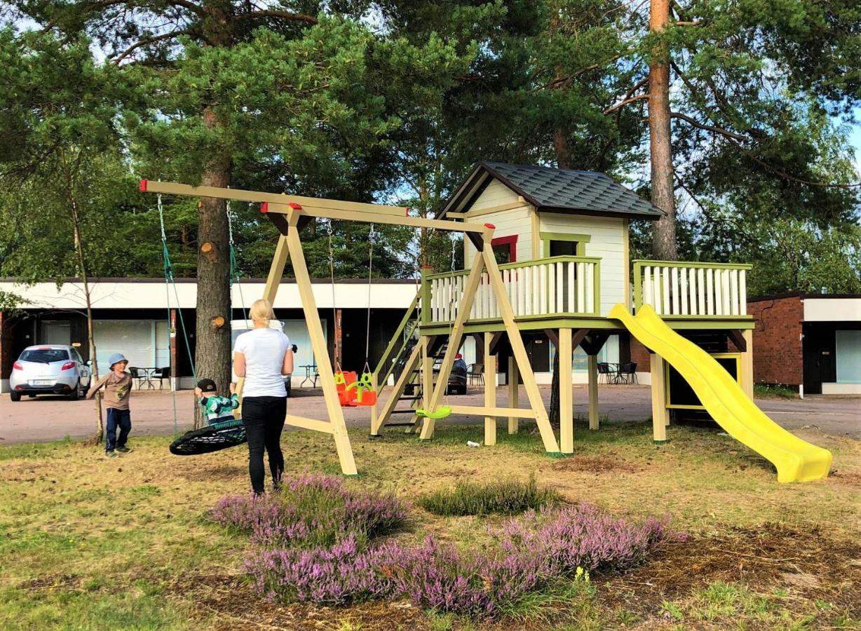 Hotelli Leikari Kotka Exterior photo